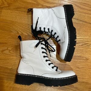Sincerely Jules Hightop Boots 7.5